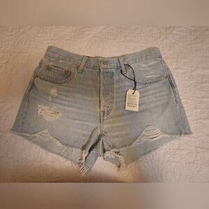 NWT Levi's 501 Shorts Size 28